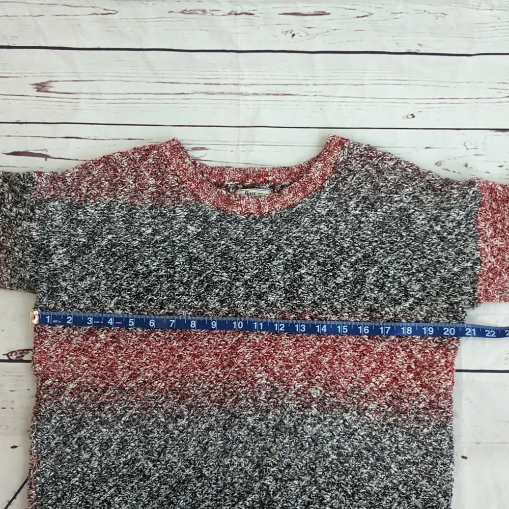 Bass Cropped Knit Sweater, pull over crew neck, women's size medium - Picture 5 of 7